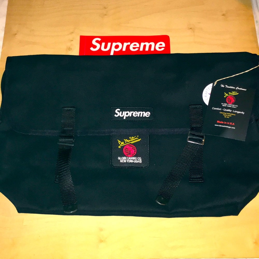 SUPREME X DE MARTiNi canvas messenger bag large size black NEW NWT box logo mens